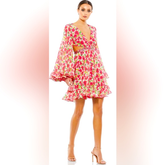 Mac Duggal Dresses & Skirts - Mac Dugall fun floral cut out Vneck with bell sleeve mini dress SZ 12 brand NWT